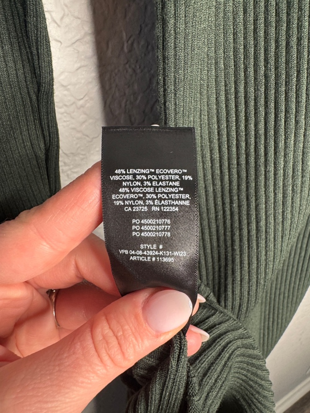 Wilfred Aritzia Knit Ribbed Dress Alchemy Hunter Green Scarab Medium Side Slit - Picture 6 of 8